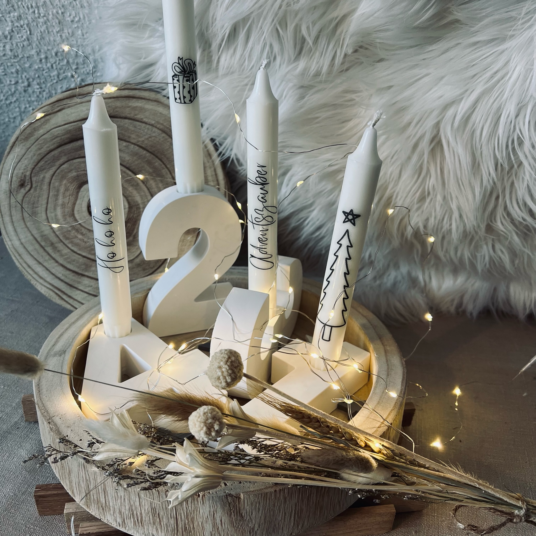 Adventskranz mit Holz